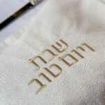 כיסוי חלה בגוון לבן