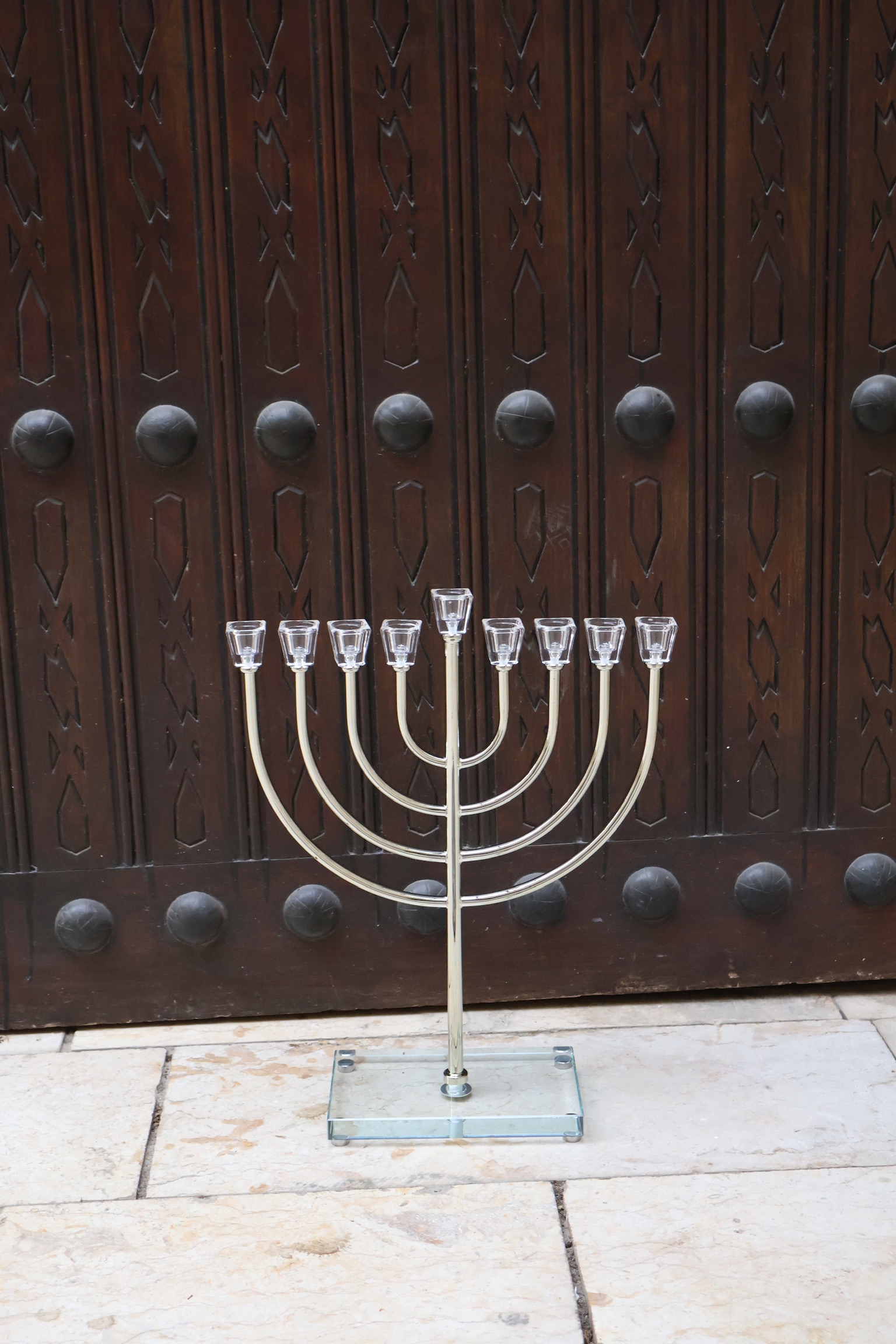 IMG_4356 חנוכייה גדולה המנורה-כסף – תמונה 1